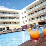 Rvhotels Nautic Park 4*