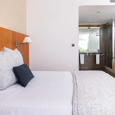 Hotel Rvhotels Nautic Park 4*