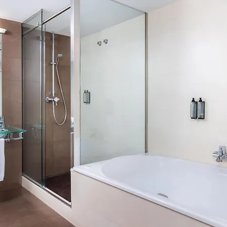 מלון Rvhotels Nautic Park 4*