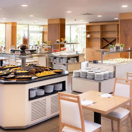 Rvhotels Nautic Park מלון